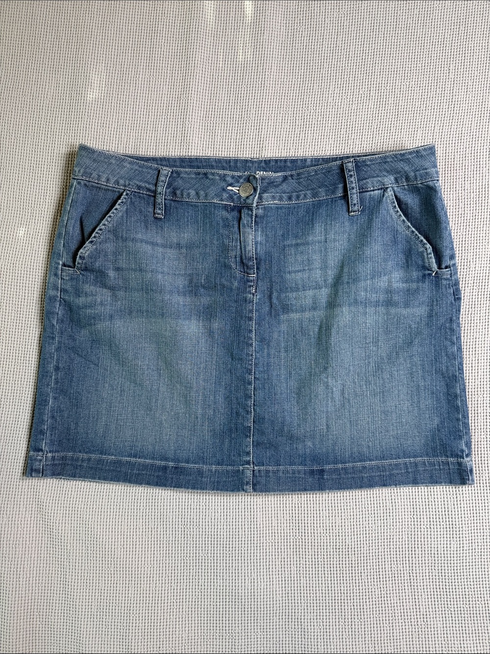 Apt. 9 Light Blue Denim Mini Skirt Sz 16